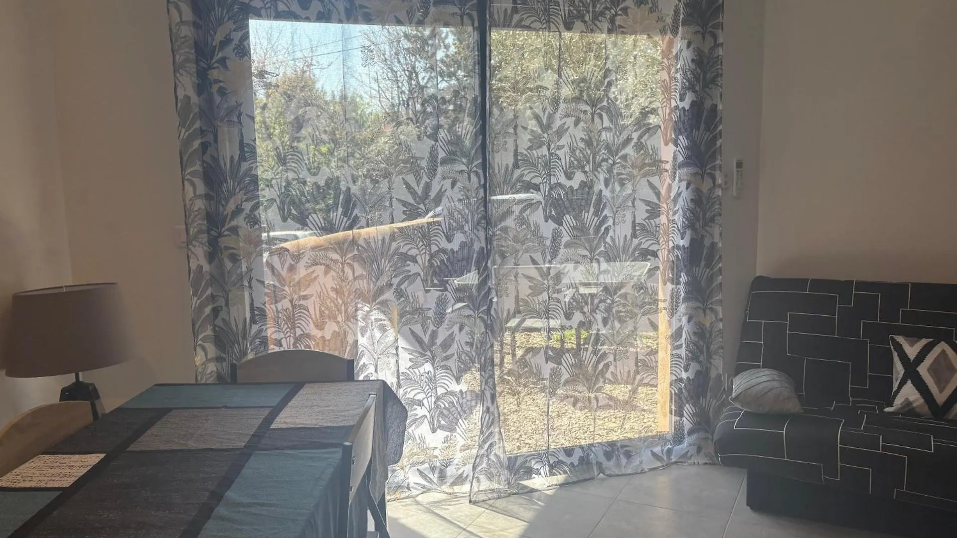 Appartement Cosy Avec Jardin Nyons Apartment